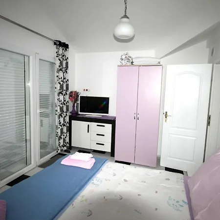 Apartment Holiday Apartment In Vodice With Sea View, Terrace, Air Conditioning, Wifi 145-3 *