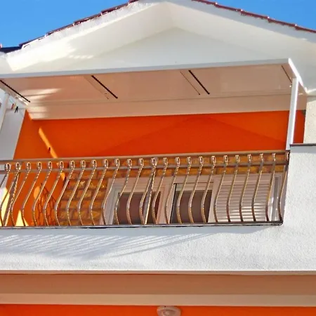 Apartment Holiday Apartment In Vodice With Sea View, Terrace, Air Conditioning, Wifi 145-3 *